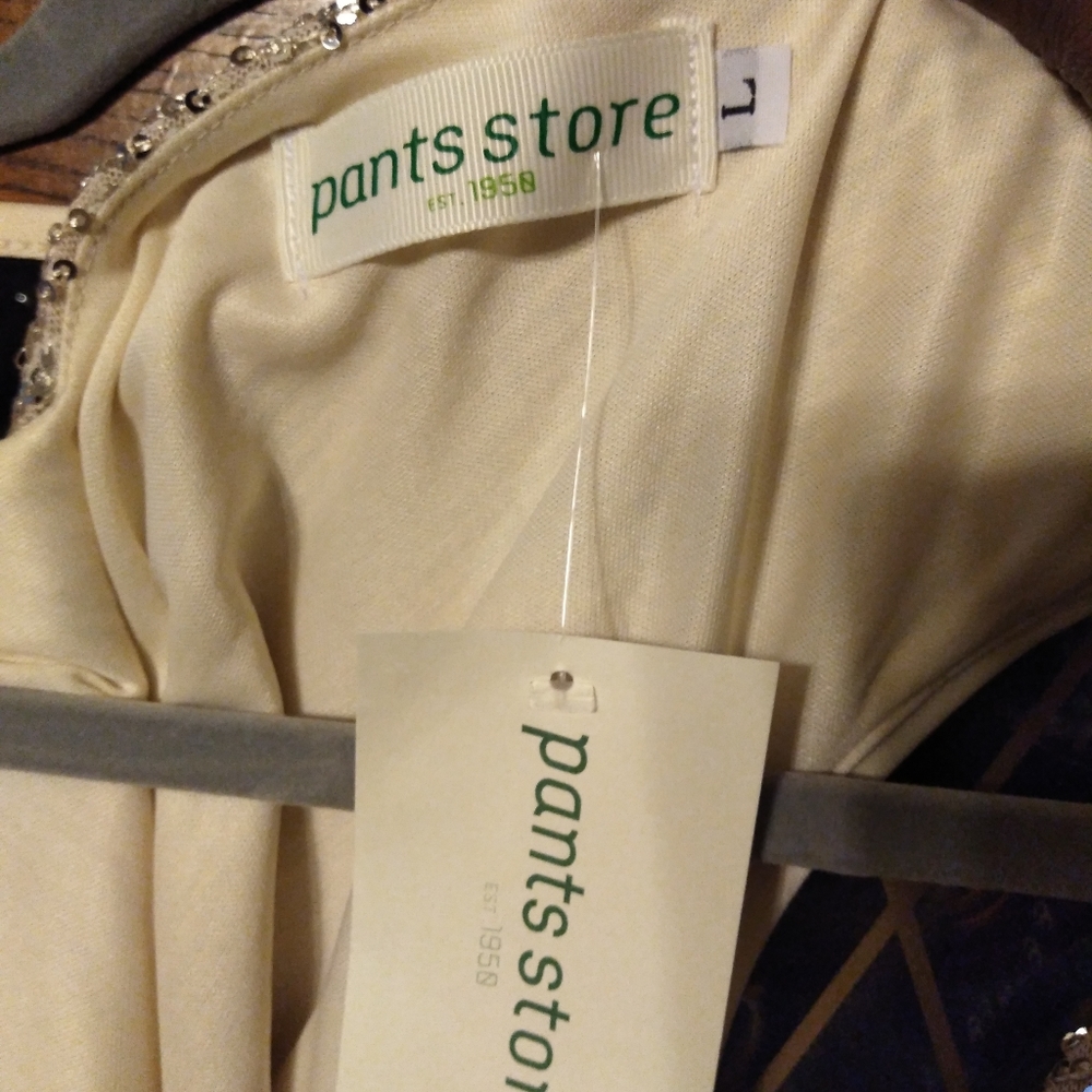 Pants Store top - Picture 6 of 6